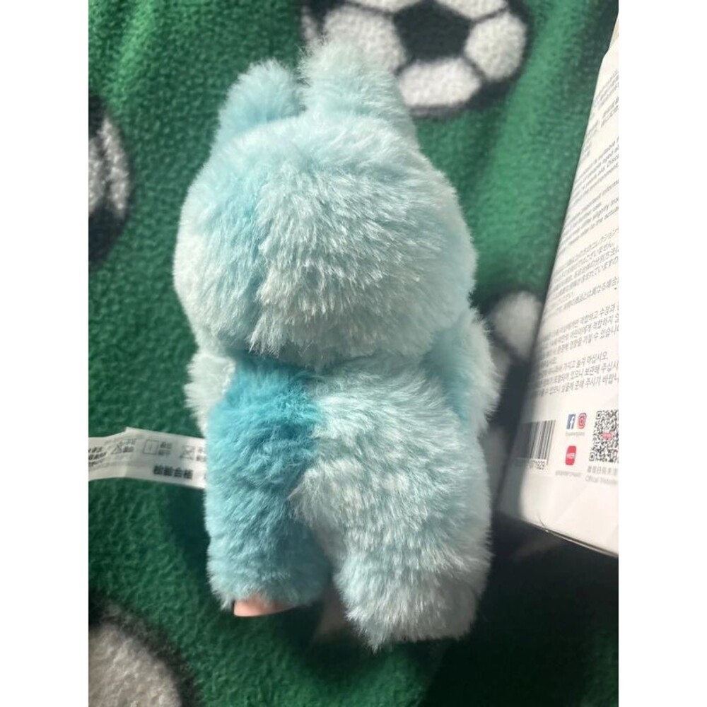 Popmart labubu big into energy blue - Picture 2 of 4